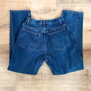 L.L. Bean Women’s Relaxed Fit Blue Jeans, Tapered Leg Mom Jeans, Classic Vintage